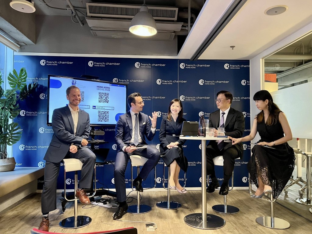 張國鈞與法國及意大利在港商會代表分享香港優勢和機遇。張國鈞FB圖片