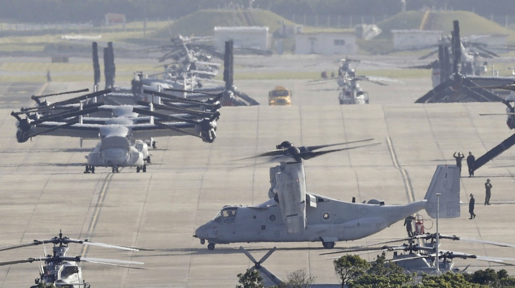 MV-22魚鷹機在駐日美軍沖繩普天間基地準備起飛。美聯社