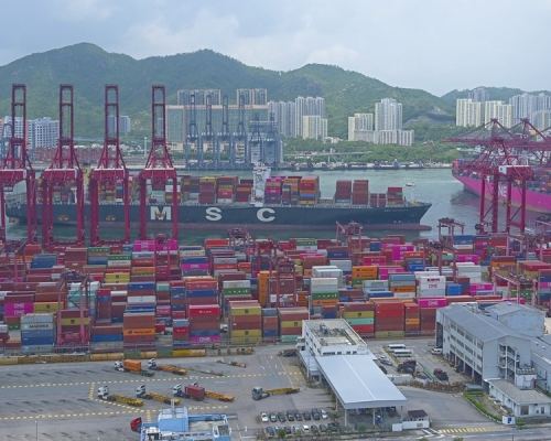 2020年10月與2019年10月比較，香港的商品整體出口貨量下跌0.1%