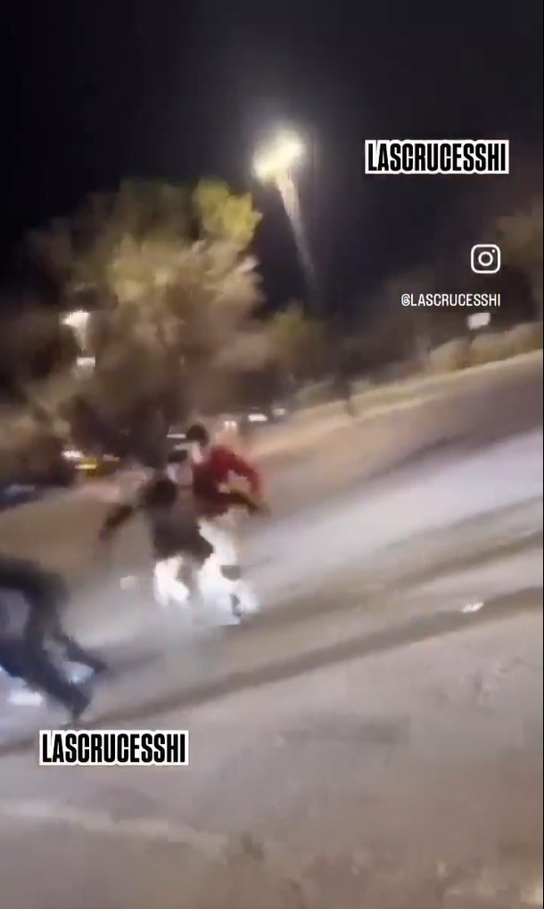 現場人員慌忙亂跑。 IG @ lascrucesshi