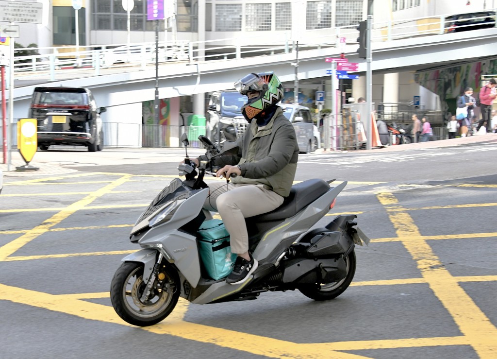 戶戶送（Deliveroo）宣布撤出香港市場。黃偉強攝