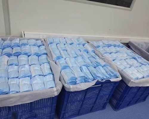 報道指面對口罩生產供過於求，內地新進場的廠家，很多都虧本。(網圖)