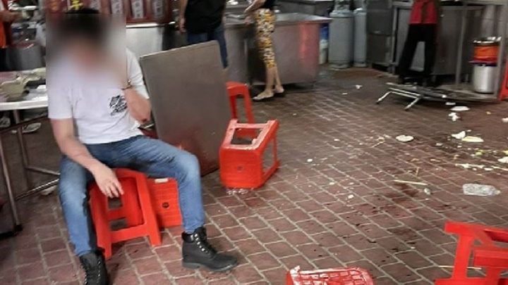 台中一名男子日前吃滷肉飯遭刺死案中,一名涉案疑兇遭收押禁見。網上圖片