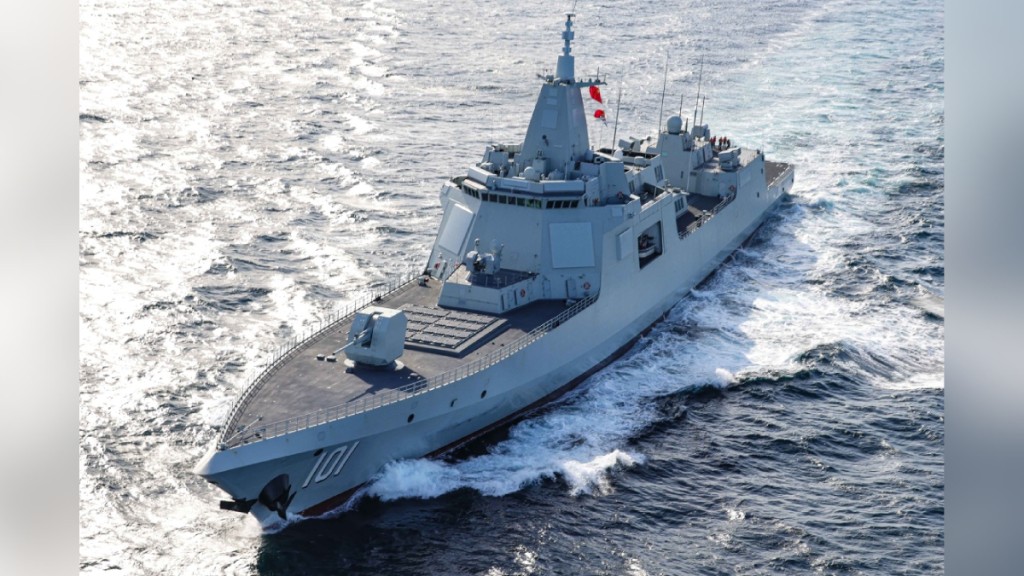 南昌艦遭「外軍」挑釁,要逾20天保持戰鬥狀態跟監對手。新華社
