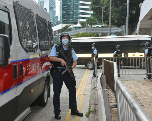 李宇軒及陳梓華今判刑,高院外戒備森嚴。