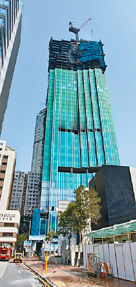 ■火災現場是48層高的地盤。 ■火災現場是48層高的地盤。