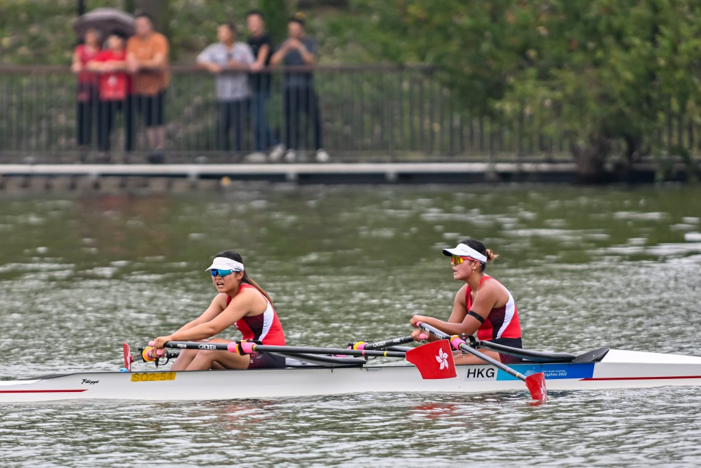 香港女子双人双桨项目的张海琳与梁琼允赛前被视为必有奖牌。相片由港协暨奥委会提供 