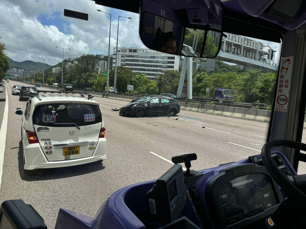 fb香港突发事故报料区图片