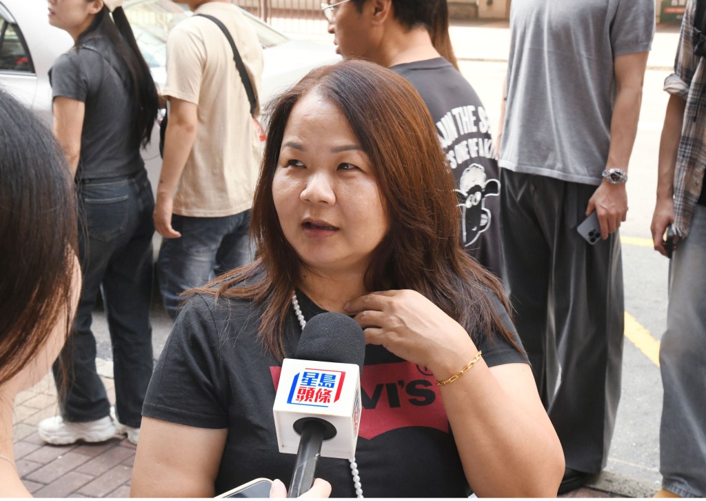 李小姐一家人趁假期特意來看電影，她盛讚戲票30元「非常划算」。