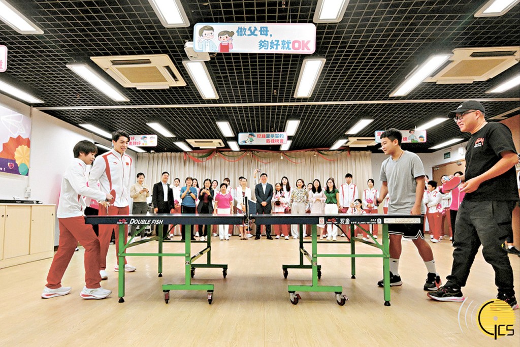全紅嬋、張雨霏、孫穎莎和王楚欽等一眾國家隊代表團，與澳門市民互動玩遊戲。