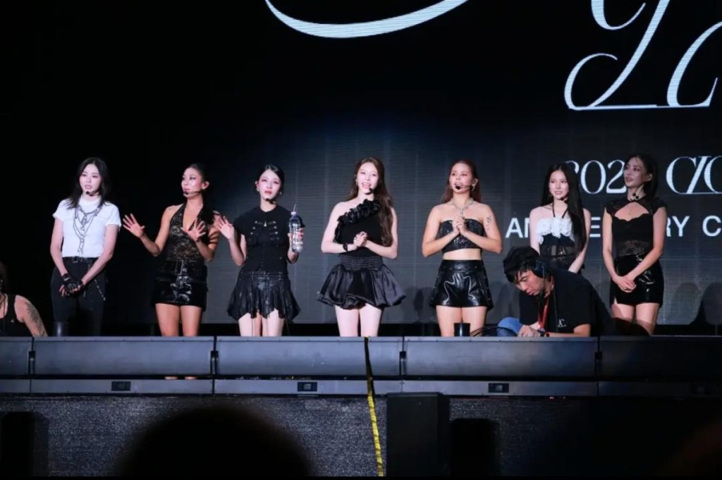 CLC今晚繼續在西九演出。 CLC今晚繼續在西九演出。