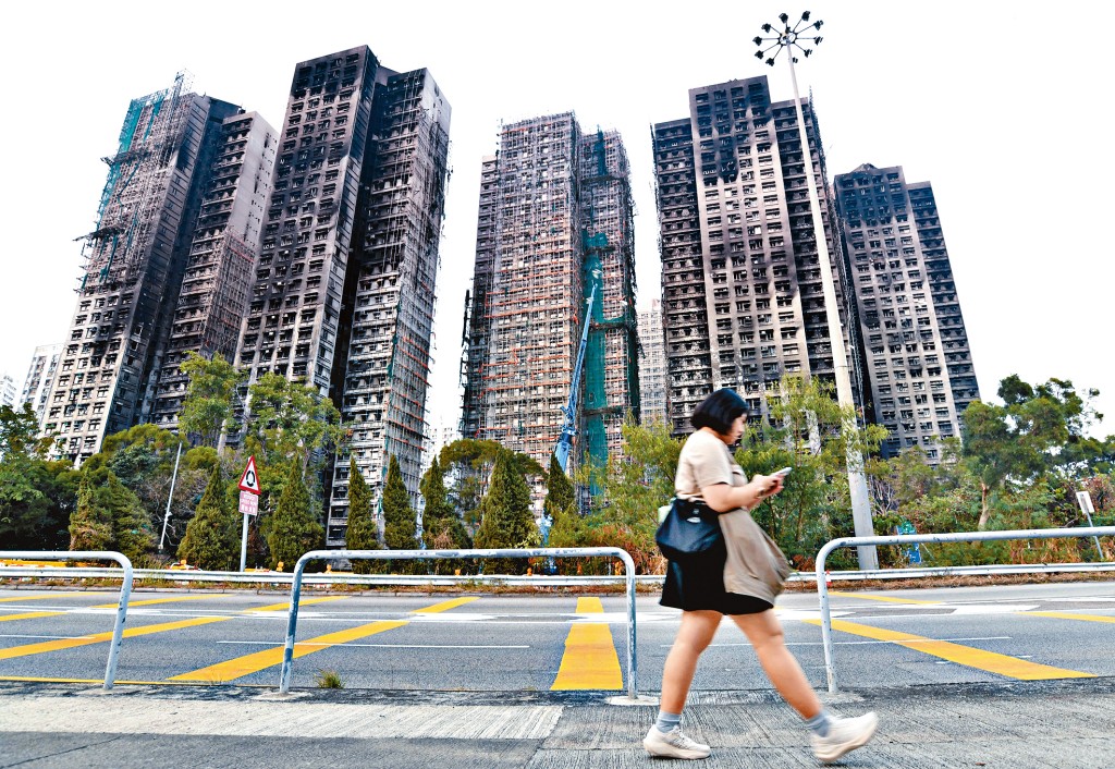 受災的宏福苑居民本月中起可分批返回單位執拾，心理學家建議居民先評估個人能力及情緒。