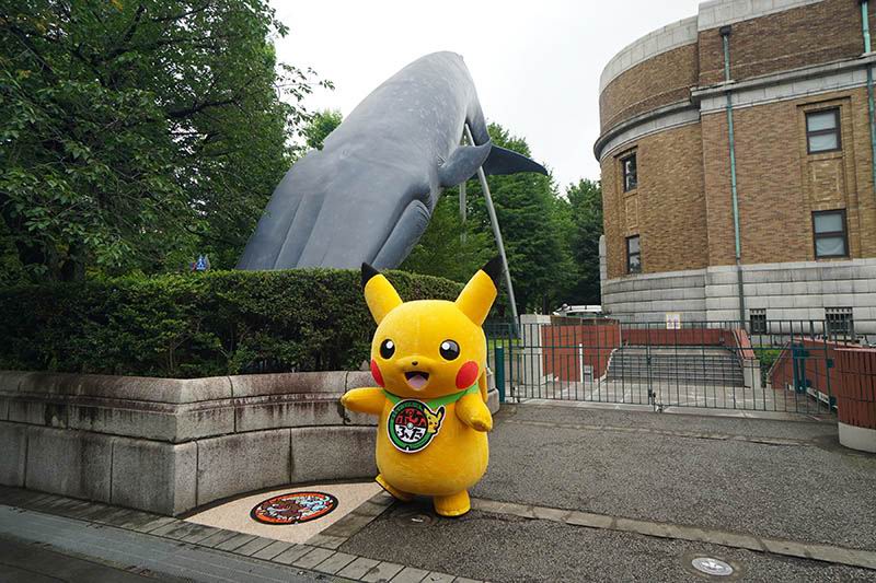 Pokémon渠蓋安放在上野兩家知名博物館門前，相當易找。