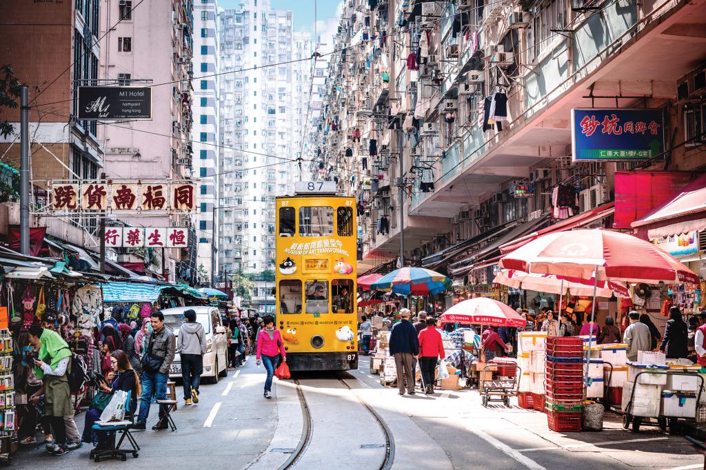 上世纪内地难民潮，一下子把外江菜都带来，其中最聚上海人的地方就是北角。