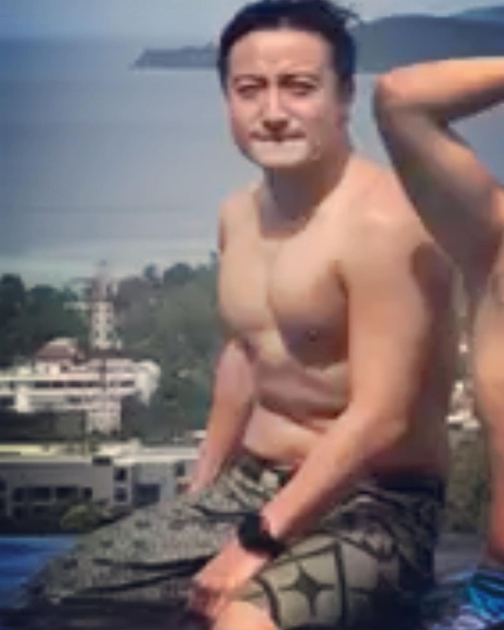 方力申曾以當年肥仔相勉勵自己。