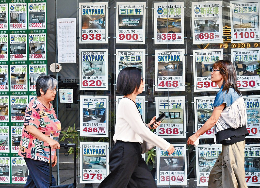 上月整體樓宇買賣合約登記錄約7100宗，雖然按月輕微回落約1%，但為連續兩個月企穩7000宗以上水平。