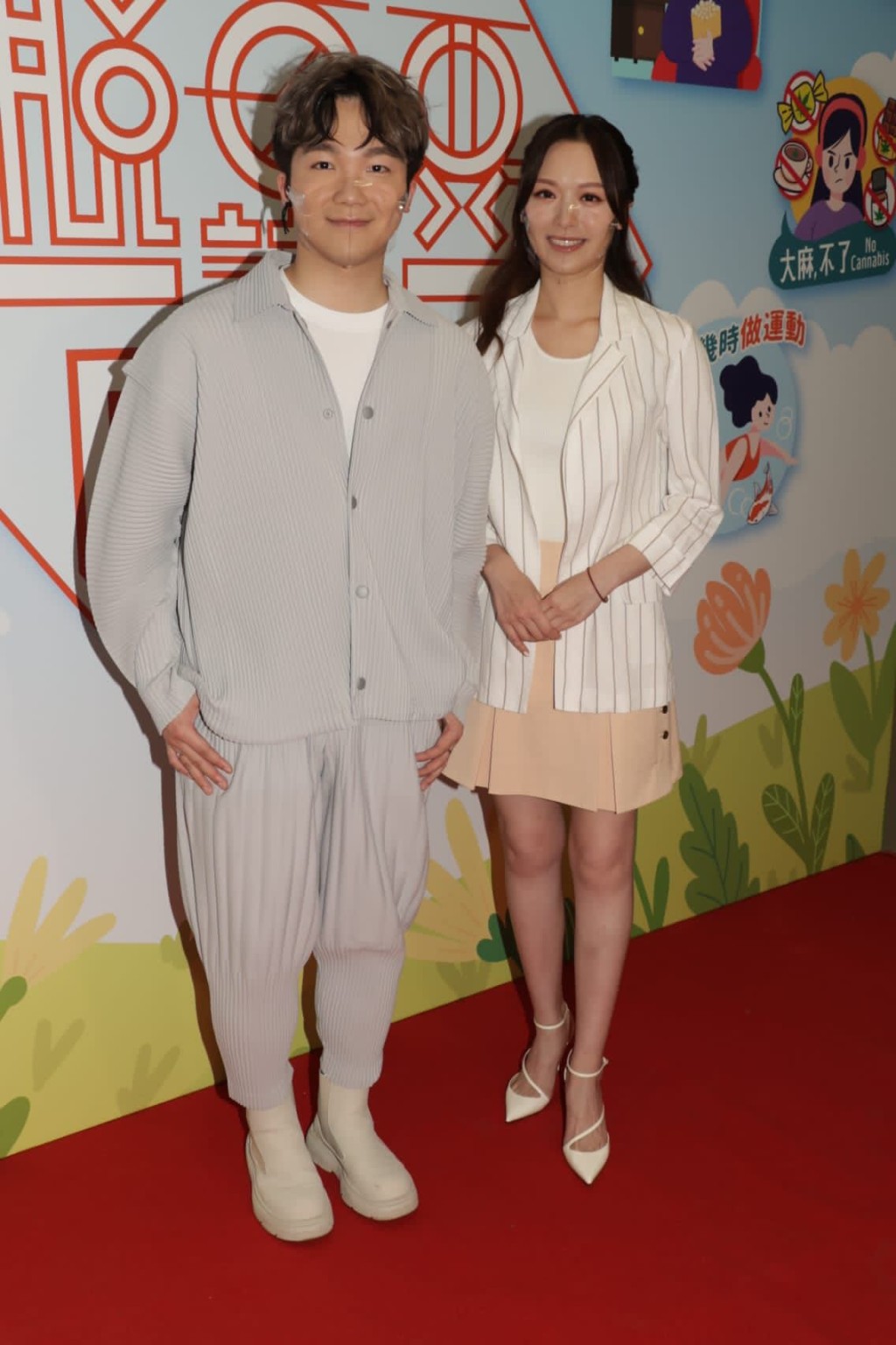 何晉樂同馮盈盈為TVB節目《脫毒要識Do》進行錄影。