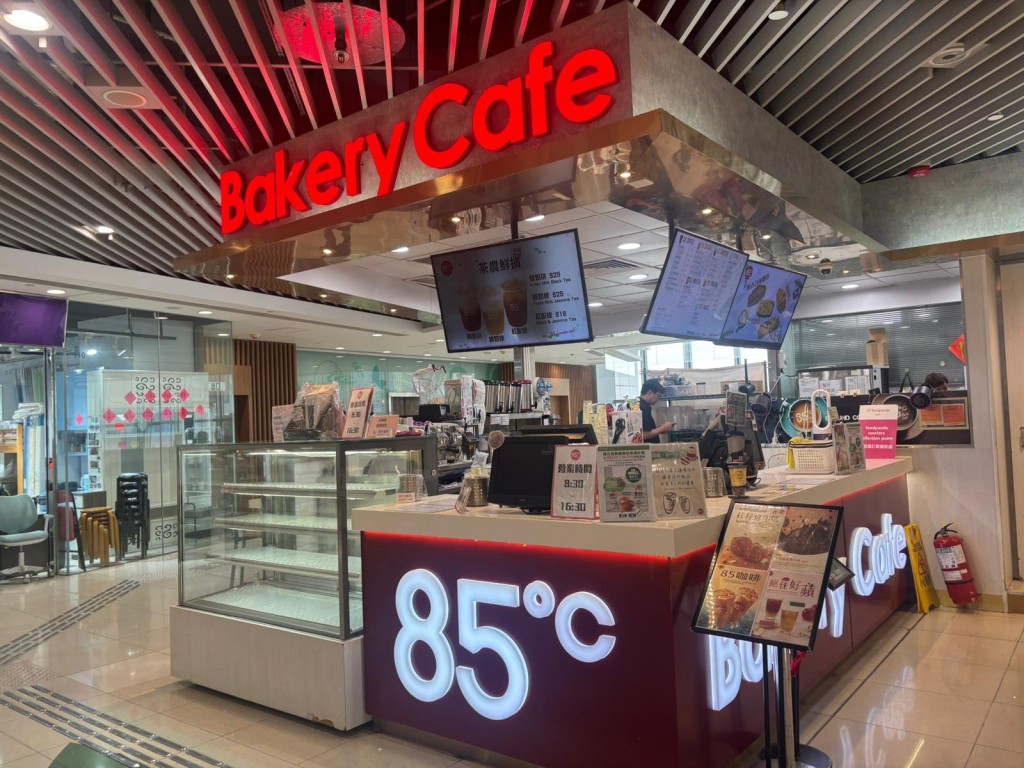 油塘大本營分店仍有營業。 油塘大本營分店仍有營業。