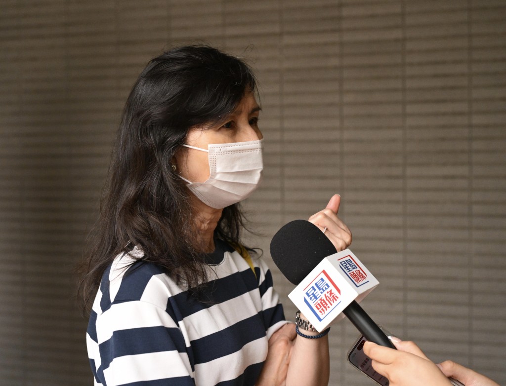 薛太表示,今年合共花費約九百多元購買祭品。 薛太表示,今年合共花費約九百多元購買祭品。