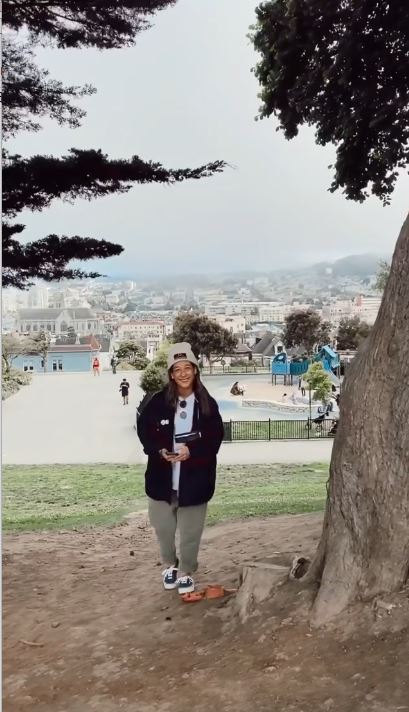 Elaine帶王曼喜去佢好鍾意嘅地方玩。