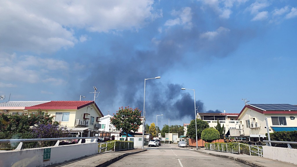 濃煙席捲半空。fb：網圖