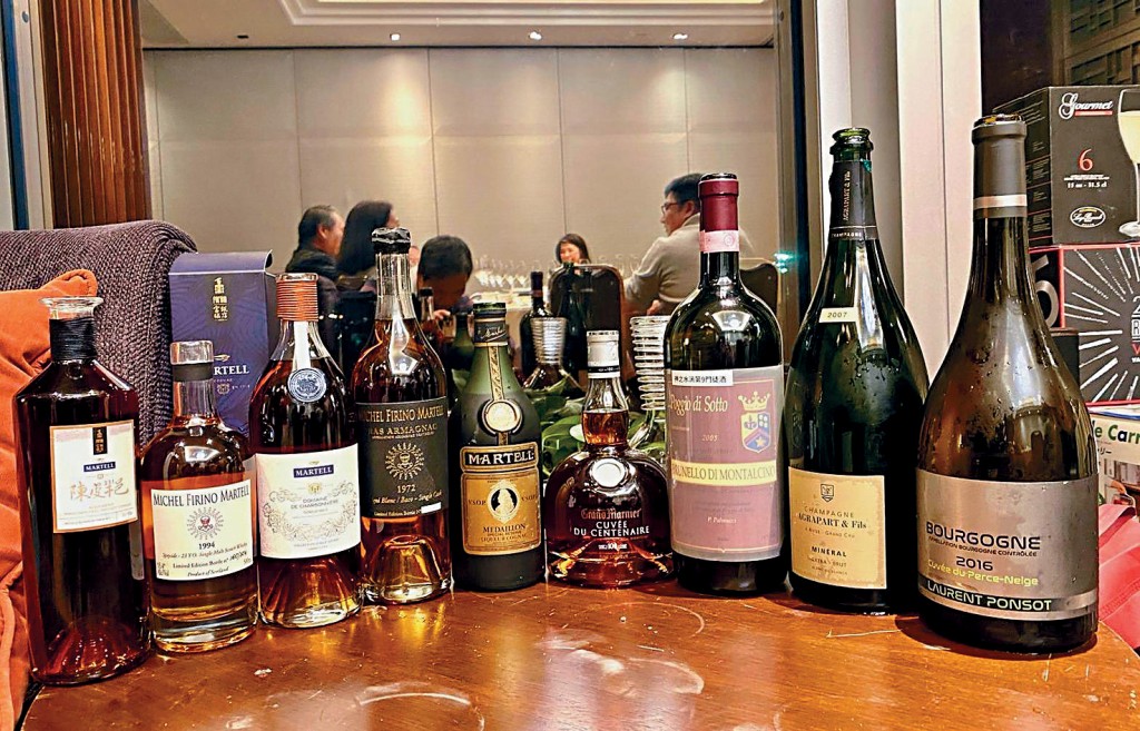 酒宴上的多款佳釀