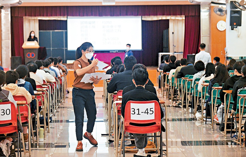 新一份文憑試《試題專輯》披露考生在中文科錯漏百出,有考生錯引事例,甚至答非所問。