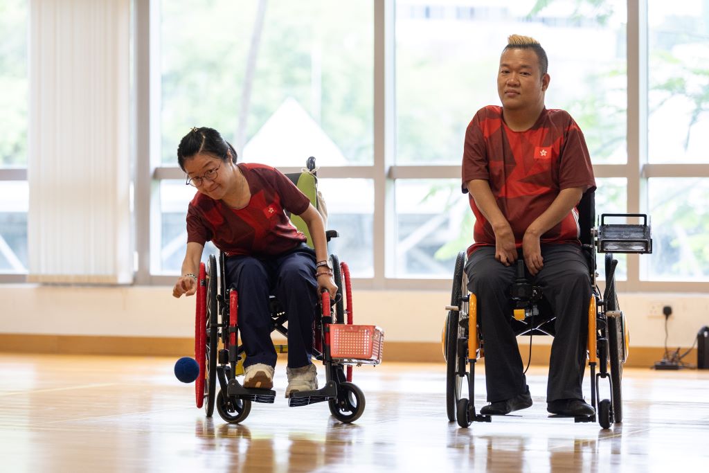 他指现时香港在硬地滚球排名世界第一，有望冲击奖牌。港协暨奥委会图片