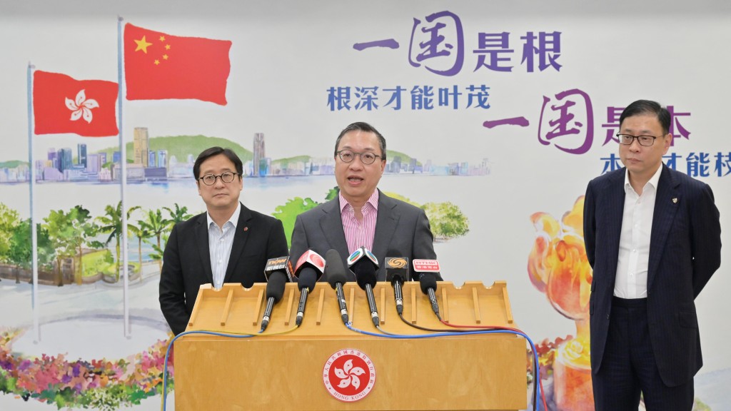 林定国会见传媒总结香港法律及争议解决业界代表团访问成都和北京之行。政府新闻处