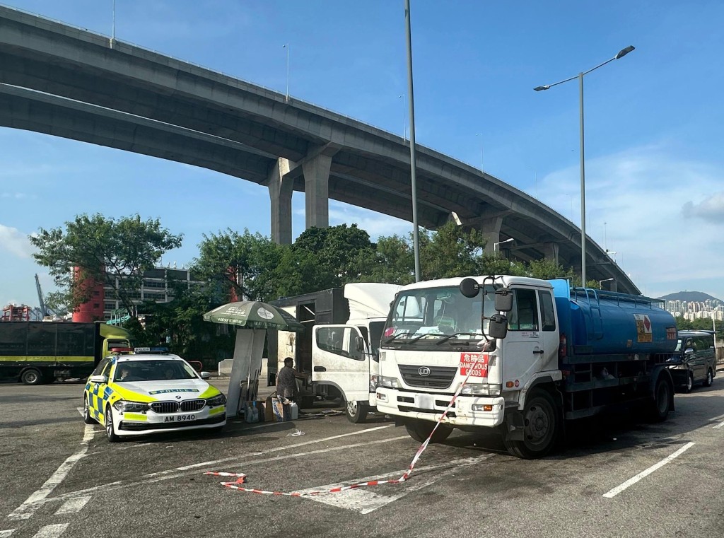 消防處聯同警務處今日在昂運路搗破3個非法加油站。