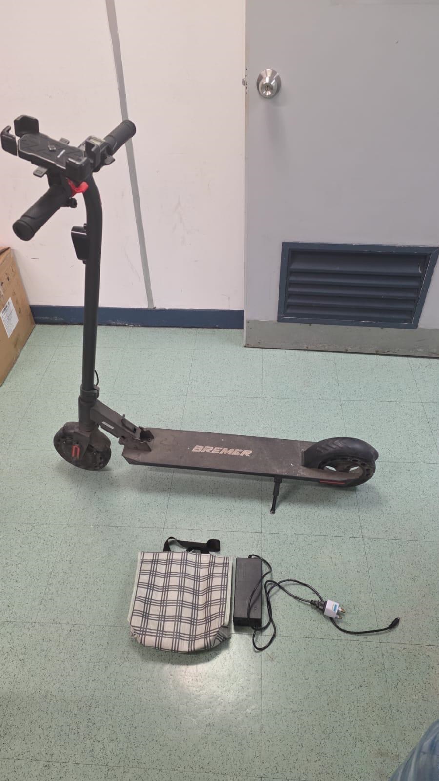 警新界多區打擊非法駕駛電動可移動工具,檢22車。警方圖片 警新界多區打擊非法駕駛電動可移動工具,檢22車。警方圖片