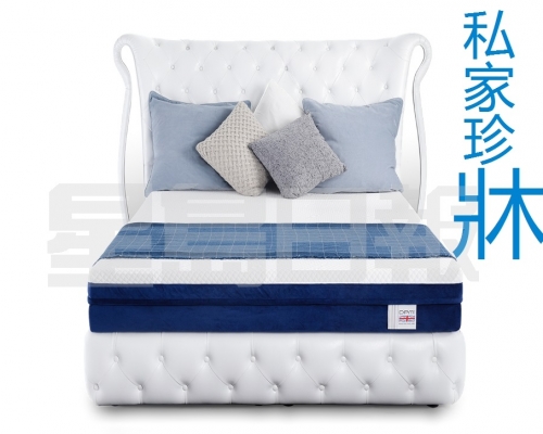 這款DPM點對點床褥，由英國製造，以瑞士的Adaptive溫度調節技術和點對點舒壓系統，配合CoupleFit設計，讓兩人同床均享合適的舒壓承托，產品在會場以特價發售。