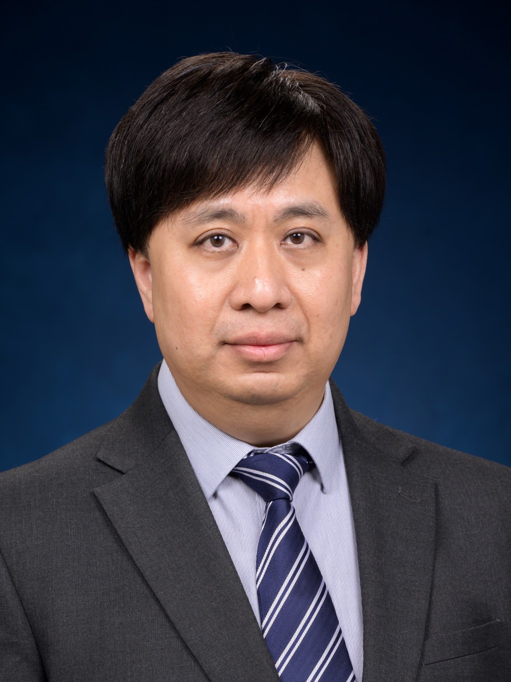 現任助理政府化驗師張子俊於2月5日出任政府化驗師。政府新聞處圖片 現任助理政府化驗師張子俊於2月5日出任政府化驗師。政府新聞處圖片