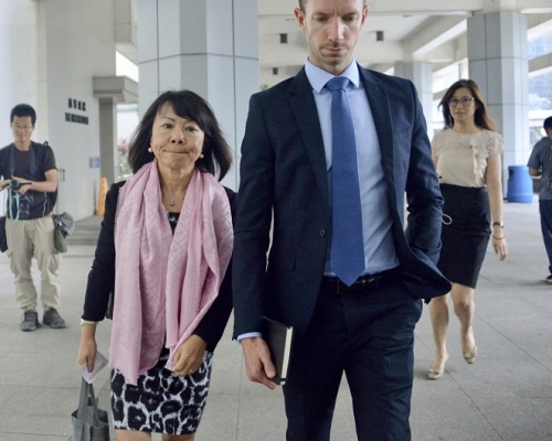 曾管理家族信託的匯豐信託前董事總經理Anna Poon。