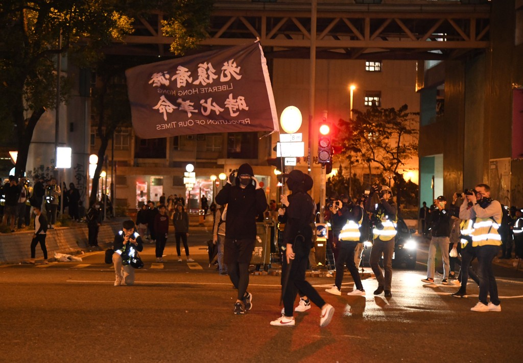 「光時」口號是否傳播分裂國家意識在法庭上有很大的爭拗，控辯雙方都找來了專家證人爭辯這個口號的意思。資料圖片