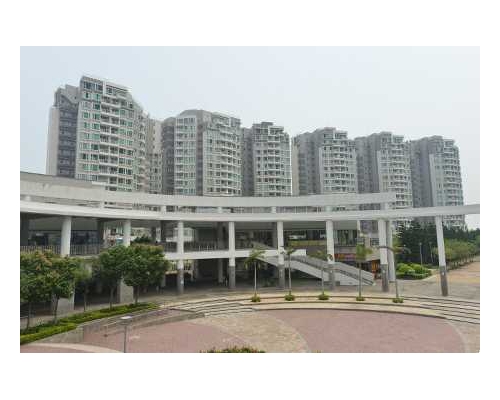 水蓝天岸两房760万沽 低市价6%。
