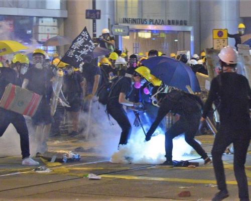 駐港公署指香港暴力屢禁不絕與西方勢力有關。資料圖片