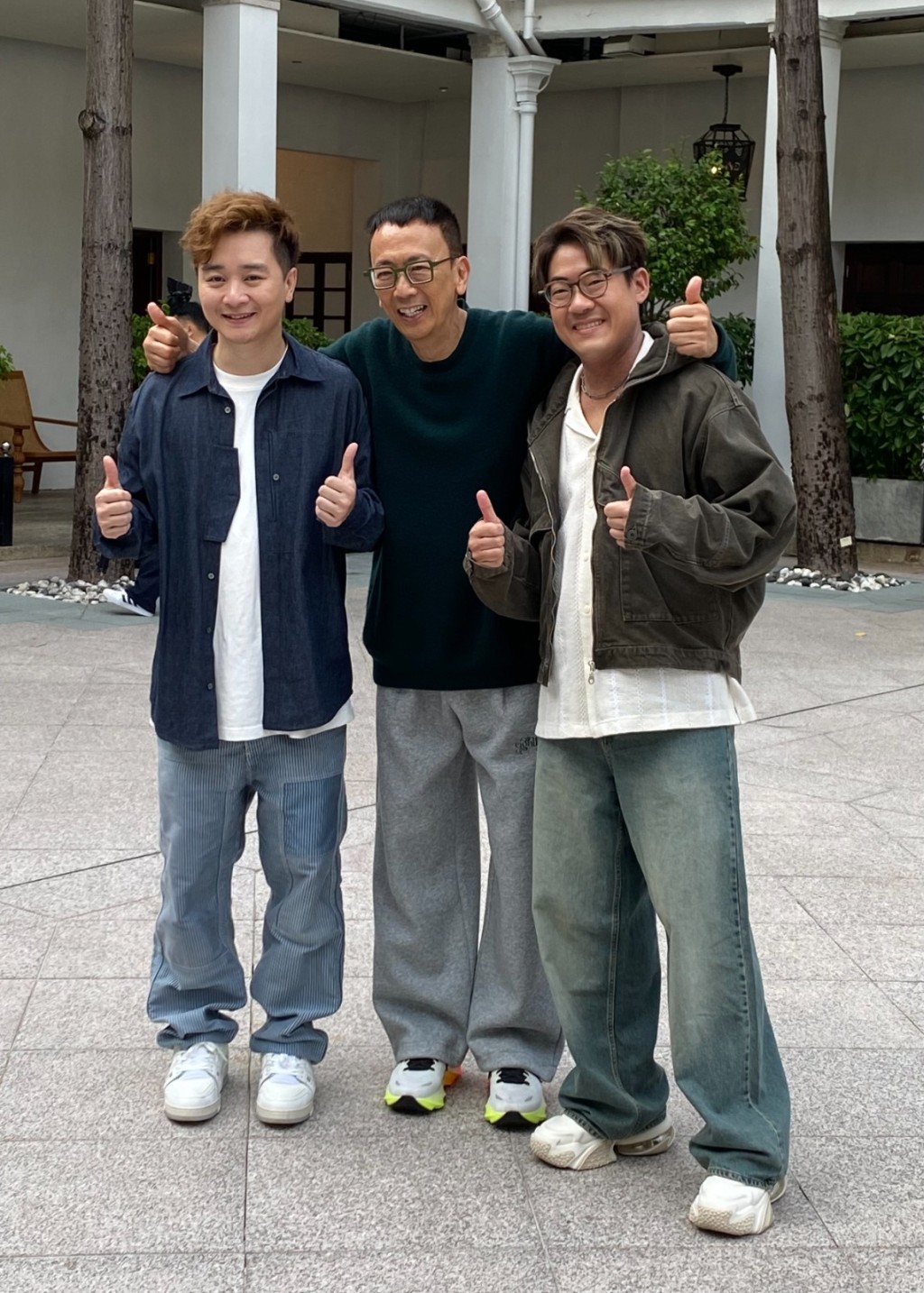 鄭丹瑞是羅啟豪、譚輝智伯樂。 鄭丹瑞是羅啟豪、譚輝智伯樂。