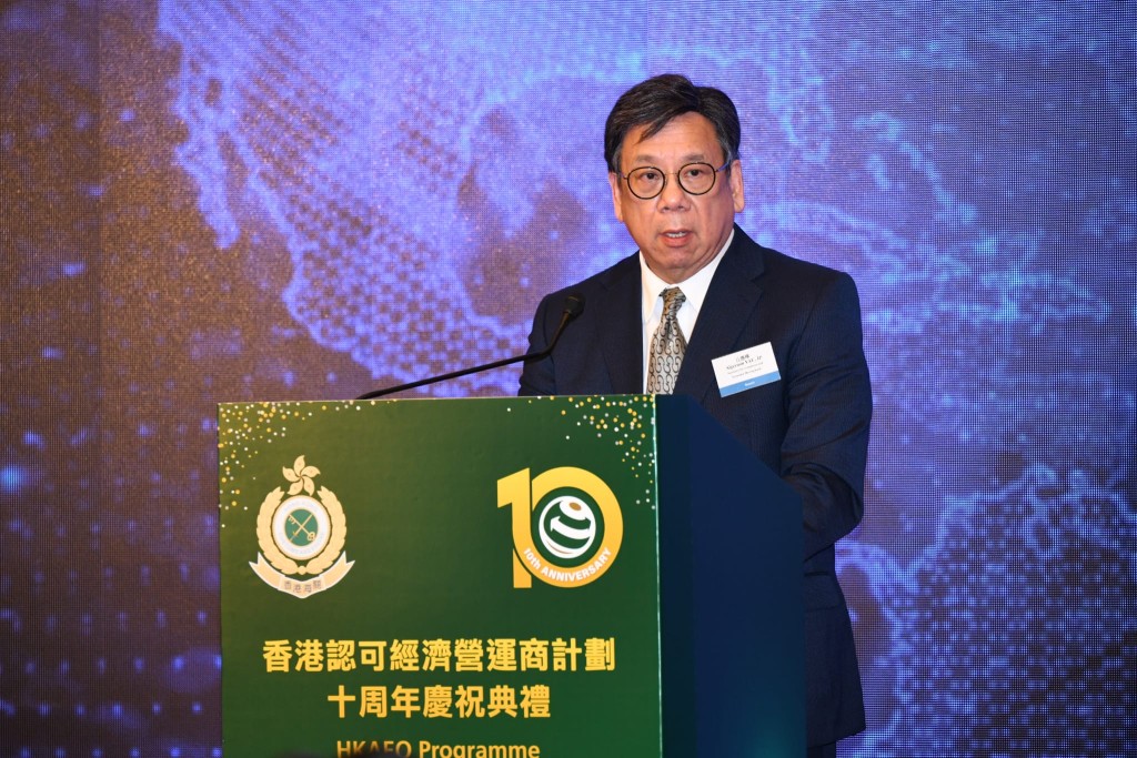 邱應樺表示，AEO計劃是有助香港聯通世界的重要措施。 黃頌偉攝 ​