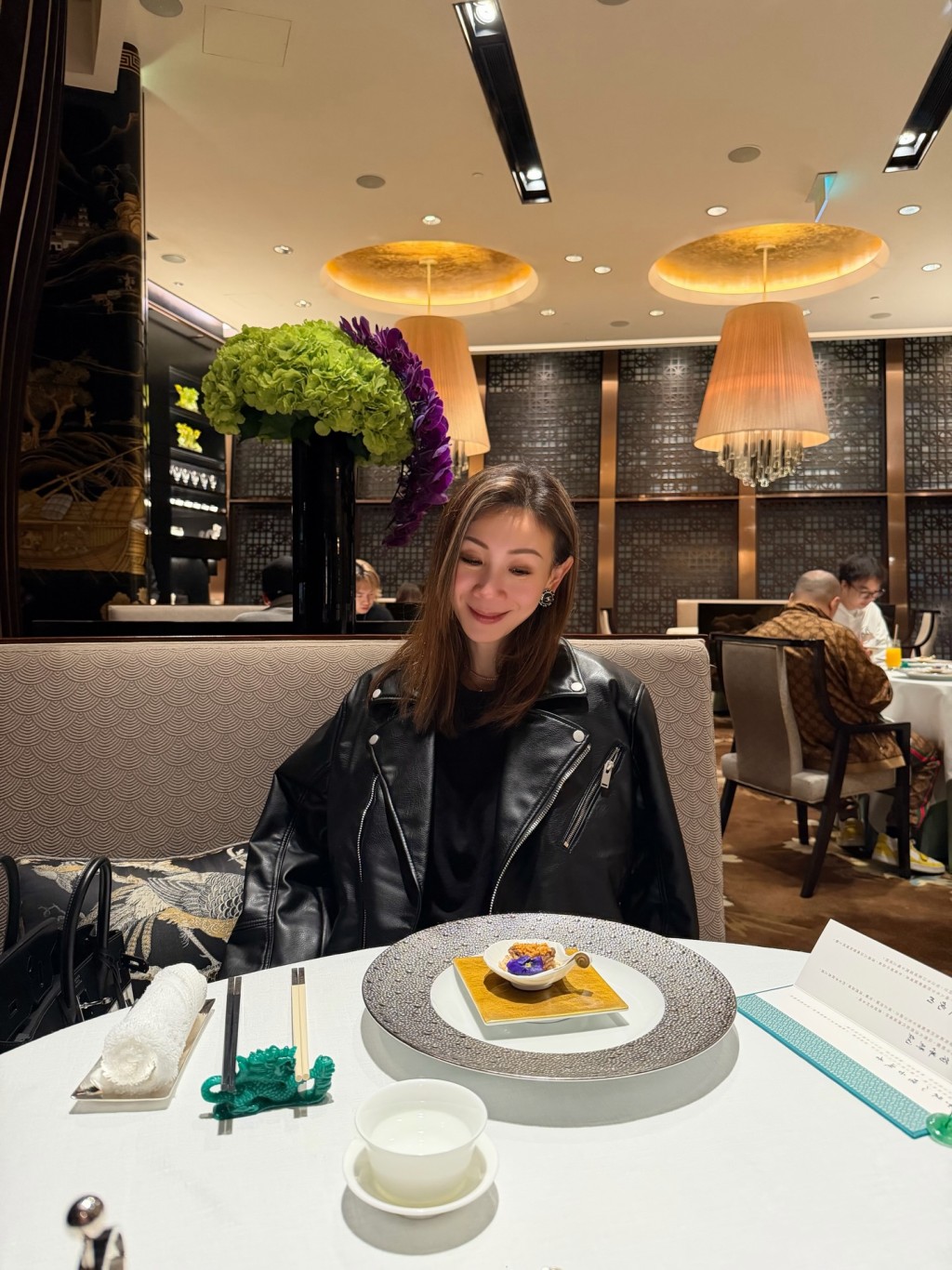 區文詩慶祝43歲生日。