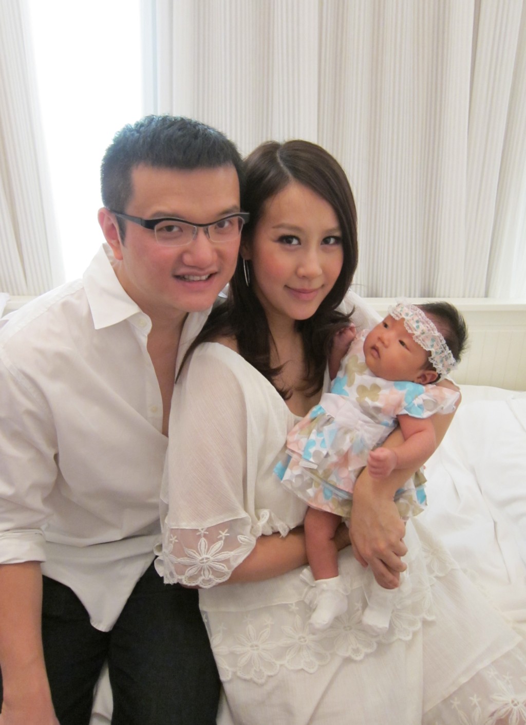 曹敏莉婚後誕下兩子一女。