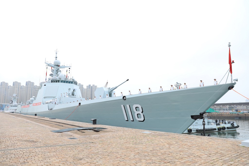 45护航编队9月离开青岛。