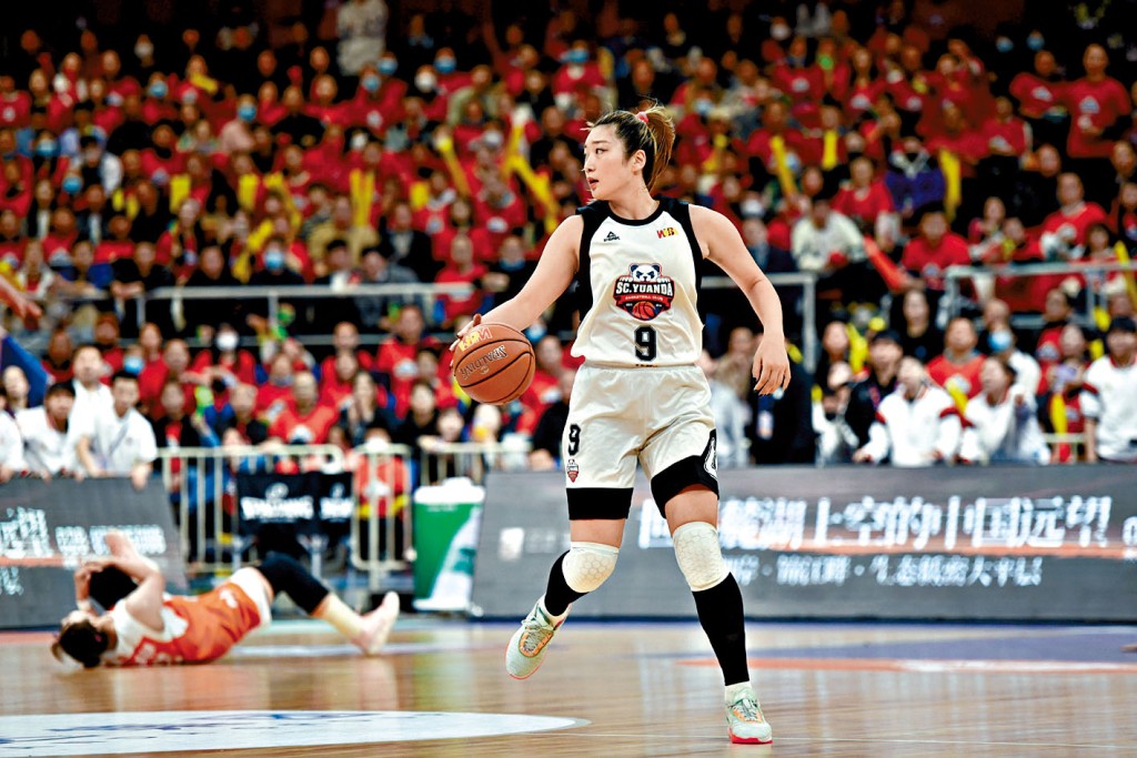 女籃國手李夢被爆當小三。