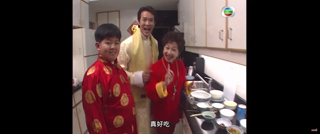 與《真情》演其兒子的盧慶輝一起炮製賀年美食。