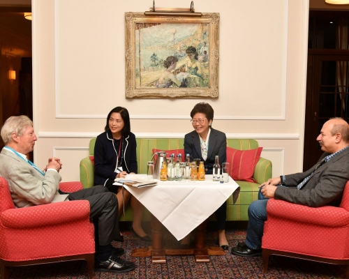 林鄭月娥指，計劃2021年11月舉辦首屆香港桂冠論壇。