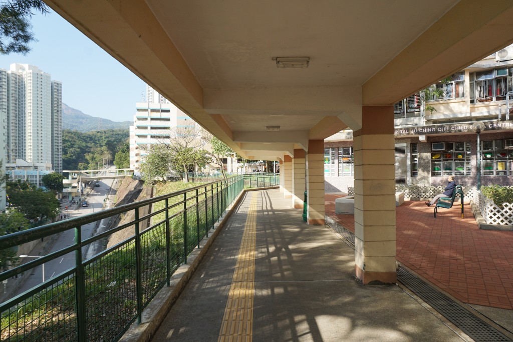 正當樓主對安蔭邨嗤之以鼻時，不少現任或前居民挺身而出為其平反。(圖片：維基百科)