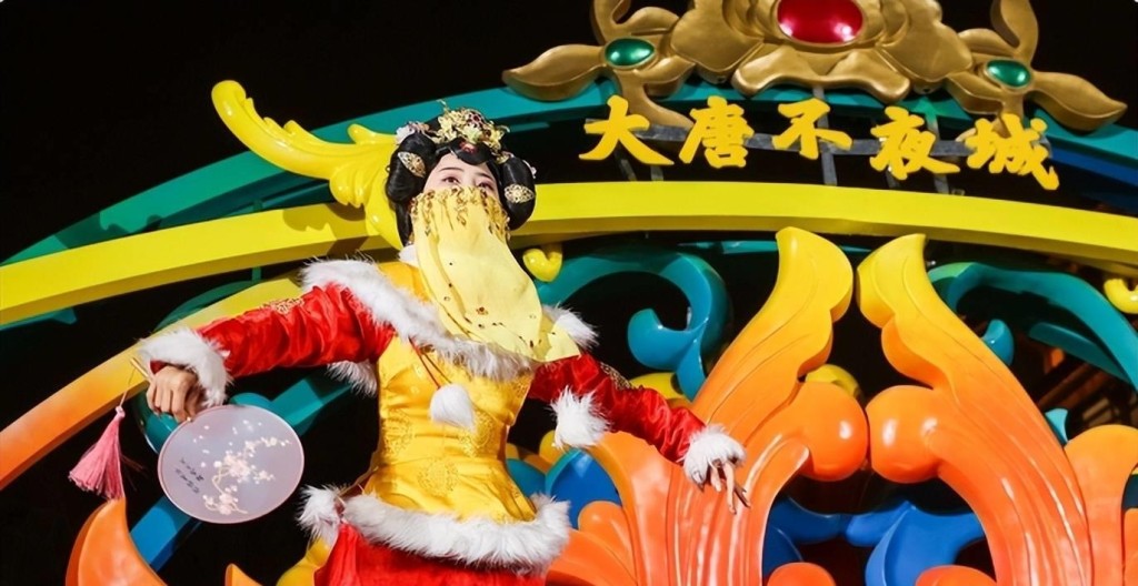 西安不倒翁小姐姐离职。