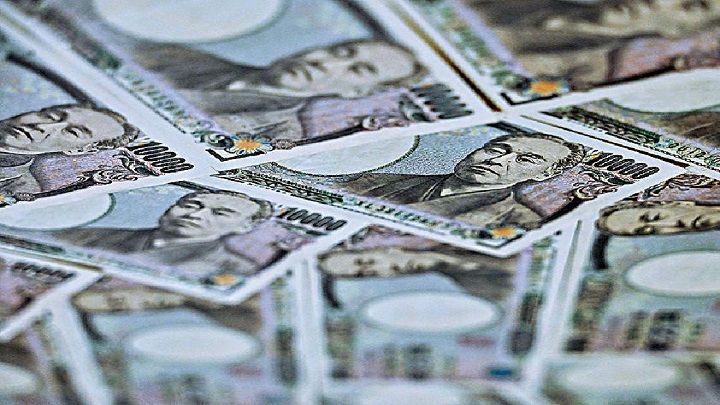 日圓兌美圓急挫 失守136水平