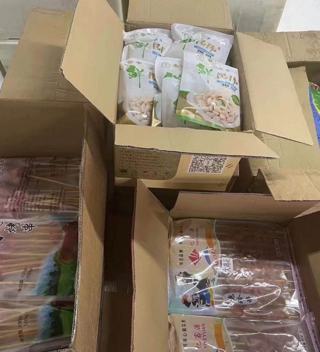 物流公司以冷鏈運輸深圳生鮮肉類到香港，涉嫌違法。 網上圖片 