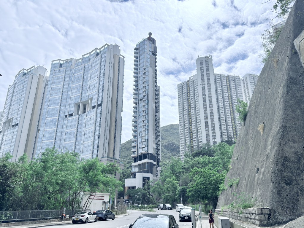 旗下港島南豪宅新盤璟南，正是公司於2020年5月以13.3億投得，未來會積極考慮入標競投。